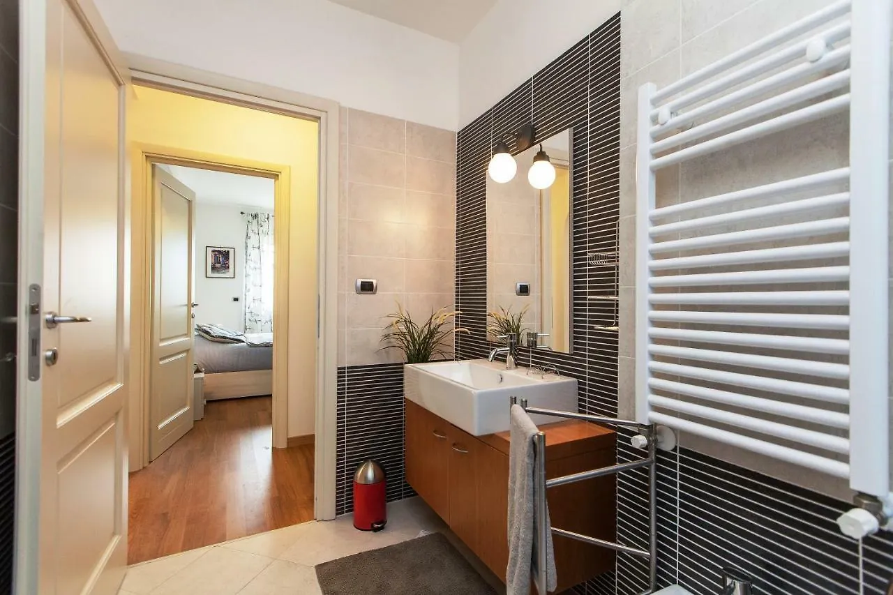 Boutique Domus River Terrace Rome 0*,  Italy